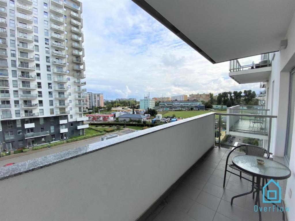 Milky Apartment With Balcony - 3 Km To Baltic Sea Gdańsk Exteriör bild